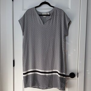 Cynthia Rowley Black and White Geometric Silk Tunic